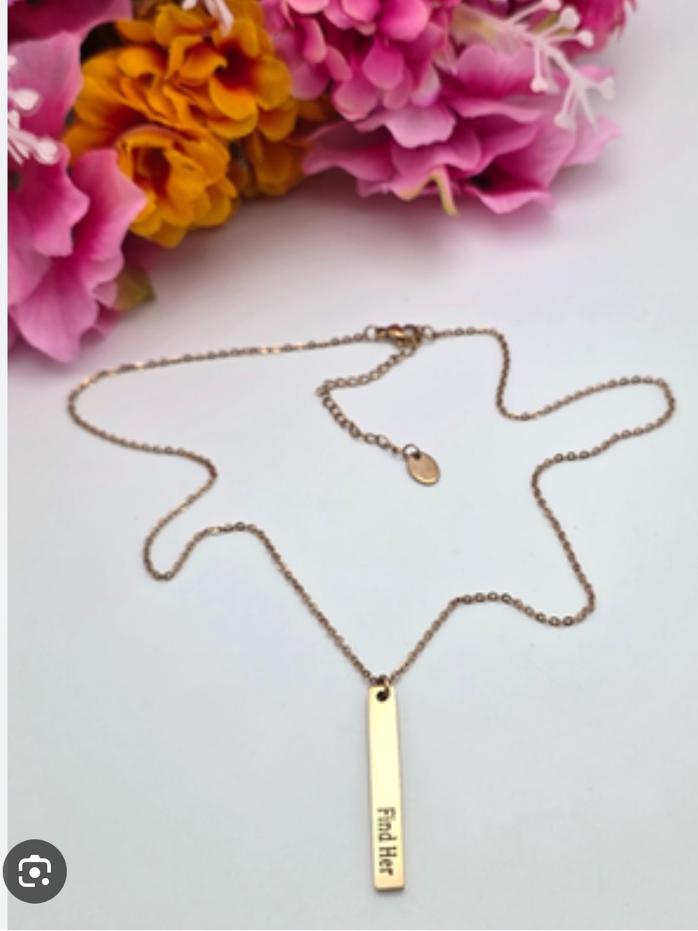 NEW Plunder Rose Gold “Find Her” Bar Necklace